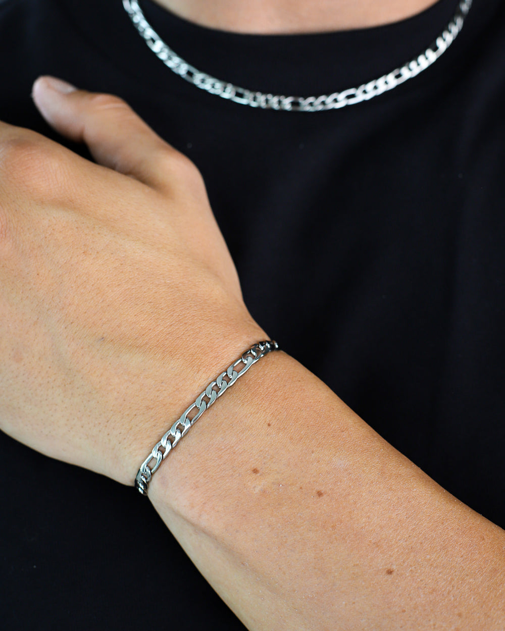 CLEAN FIGARO BRACELET. - 5MM WHITE GOLD